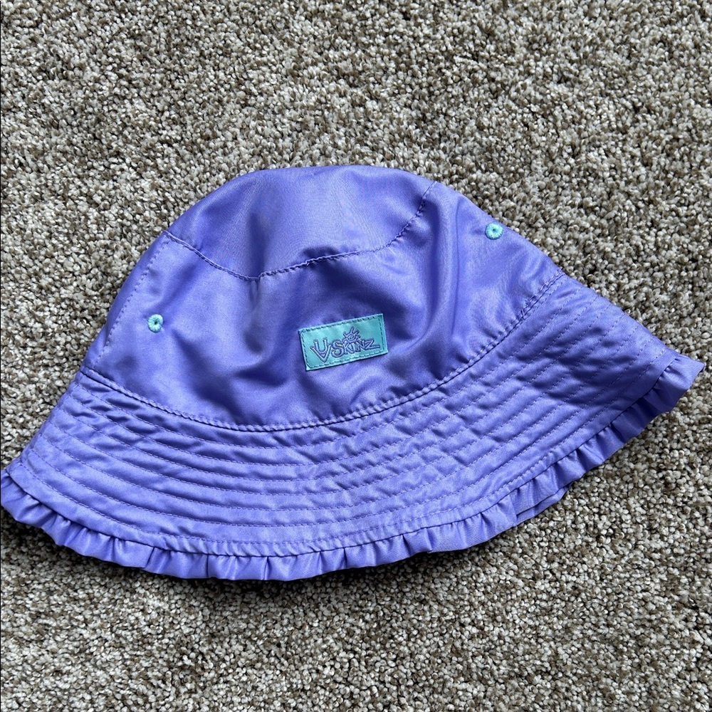 Reversible UV Skinz Waterproof UPF 50+ Sun Hat, Size 6